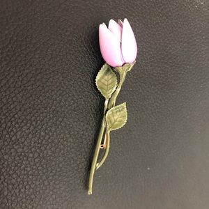 Vintage Flower enamel brooch/pin